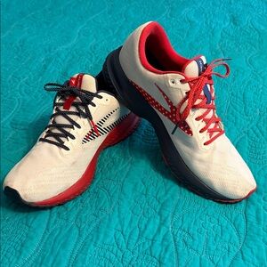 Brooks Launch 7 White and Red Athletic Shoes